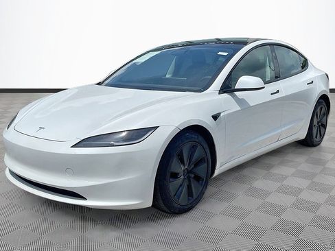 Used 2024 Tesla Model 3 Long Range RWD image 11