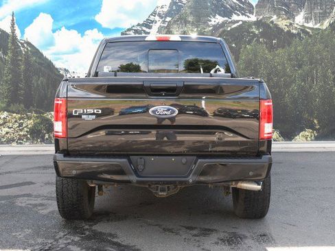 Used 2015 Ford F150 XLT w/ Equipment Group 302A Luxury AWD/4WD image 10