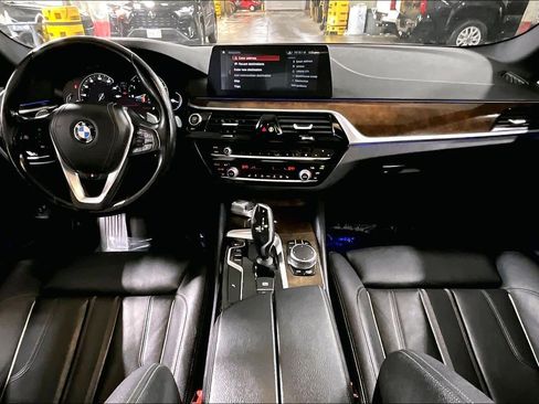 Used 2019 BMW 540i xDrive w/ Convenience Package image 16