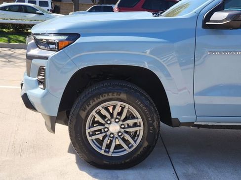 Used 2025 Chevrolet Colorado LT w/ LT Convenience Package AWD/4WD image 15