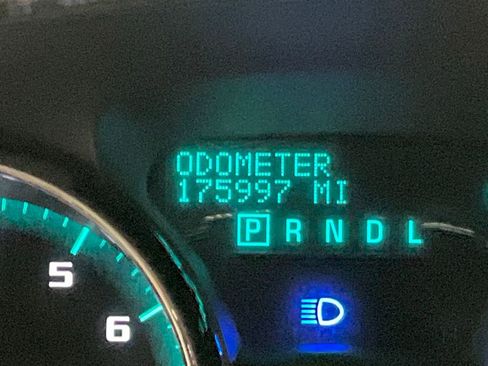 Used 2017 Buick Enclave Premium w/ Experience Buick Package image 25