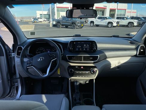 Used 2019 Hyundai Tucson SE image 12