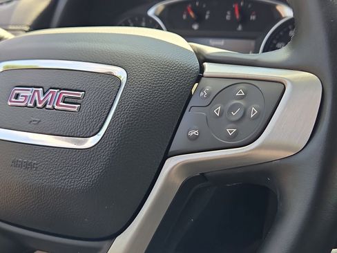 Used 2024 GMC Terrain SLT w/ Elevation Edition AWD/4WD image 25