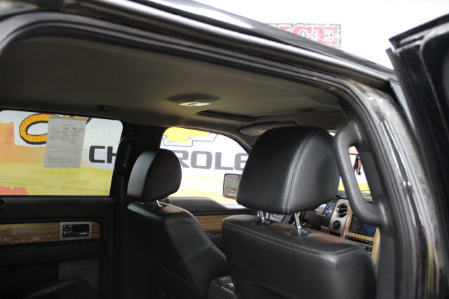 Used 2011 Ford F150 Lariat w/ Lariat Chrome Pkg AWD/4WD image 10