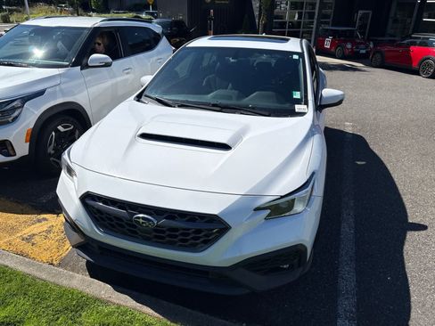 Used 2022 Subaru WRX Limited AWD/4WD image 9