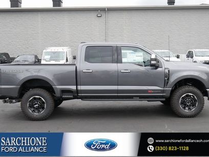 New 2026 Ford F350 Platinum w/ Platinum Plus Package
