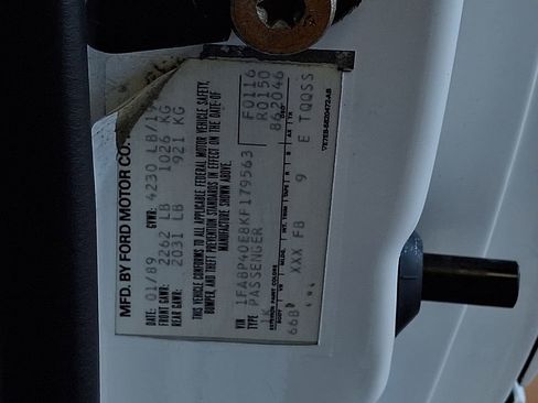 Used 1989 Ford Mustang LX image 29