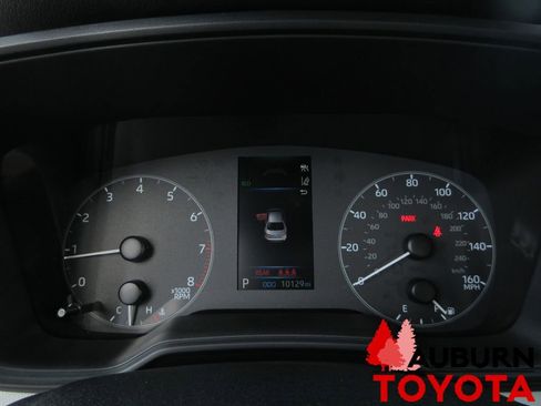 Certified 2025 Toyota Corolla SE w/ Convenience Package image 11