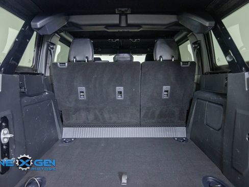 Used 2024 Ford Bronco Wildtrak AWD/4WD image 38