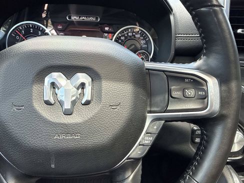 Used 2021 RAM 1500 Laramie AWD/4WD image 16