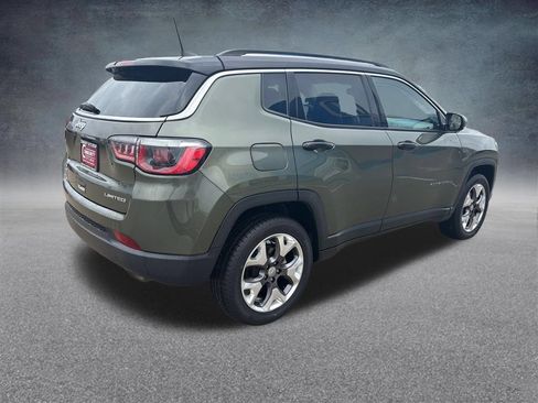 Used 2019 Jeep Compass Limited AWD/4WD image 5