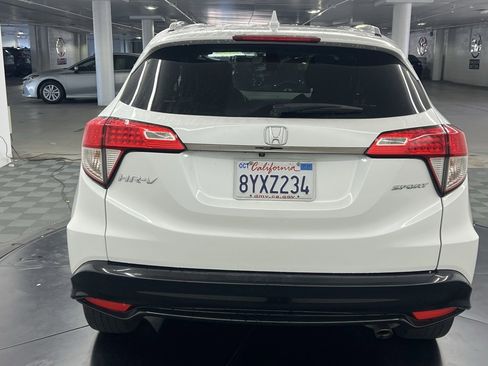 Used 2022 Honda HR-V Sport image 7