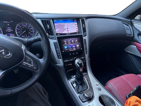 Used 2018 INFINITI Q60 Red Sport 400 w/ Sensory Package 3.0T Sport image 10