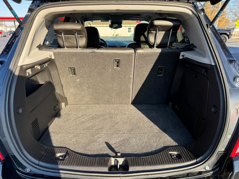 Used 2019 Chevrolet Trax LT w/ Sun & Sound Package image 13