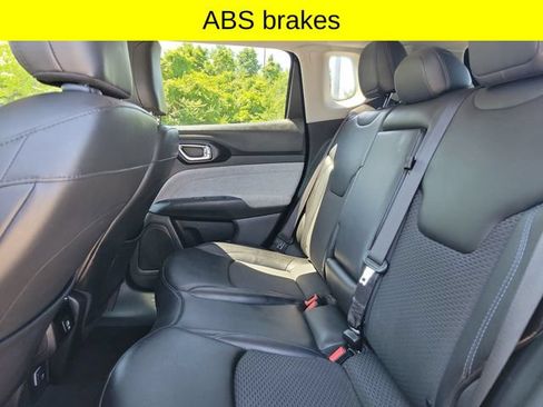 Used 2022 Jeep Compass Latitude AWD/4WD image 25