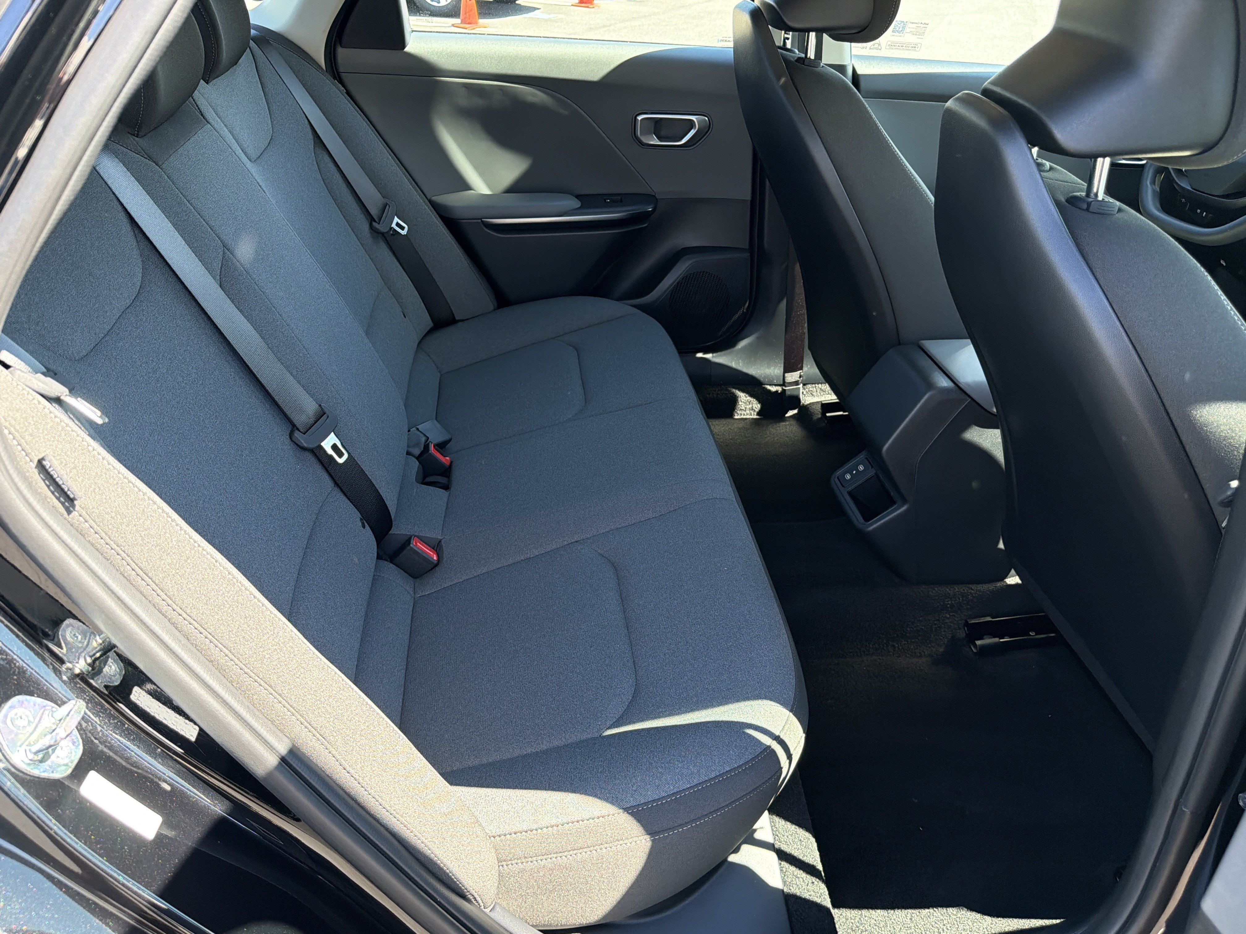 Used 2025 Kia K4 FWD image 15