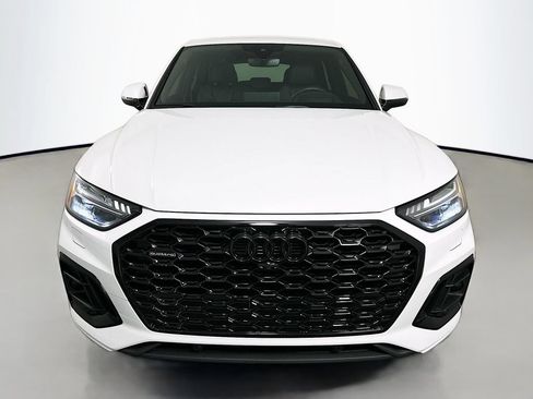 Used 2023 Audi Q5 2.0T Prestige w/ Prestige Package AWD/4WD image 2