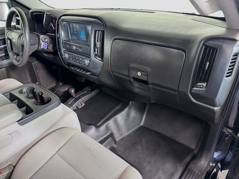 Used 2018 Chevrolet Silverado 1500 Custom image 27