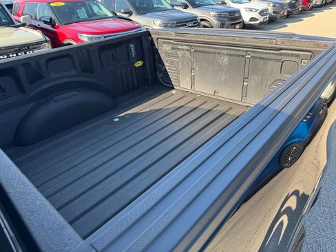 Used 2022 Ford F150 Lariat w/ Equipment Group 502A High AWD/4WD image 15