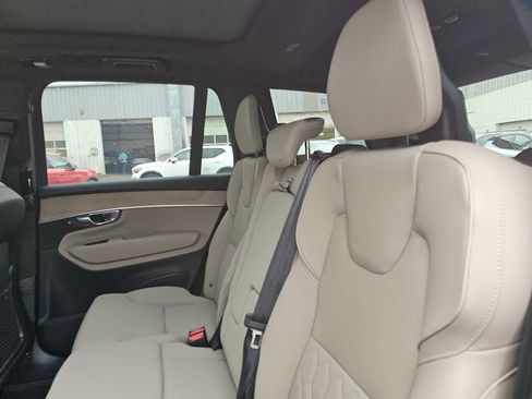 New 2026 Volvo XC90 B5 Plus w/ Protection Package image 18