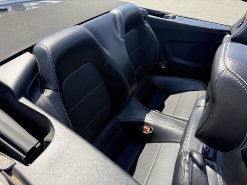 Used 2021 Ford Mustang Premium RWD image 17