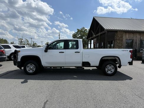 Used 2021 Chevrolet Silverado 2500 W/T w/ WT Fleet Convenience Package AWD/4WD image 3