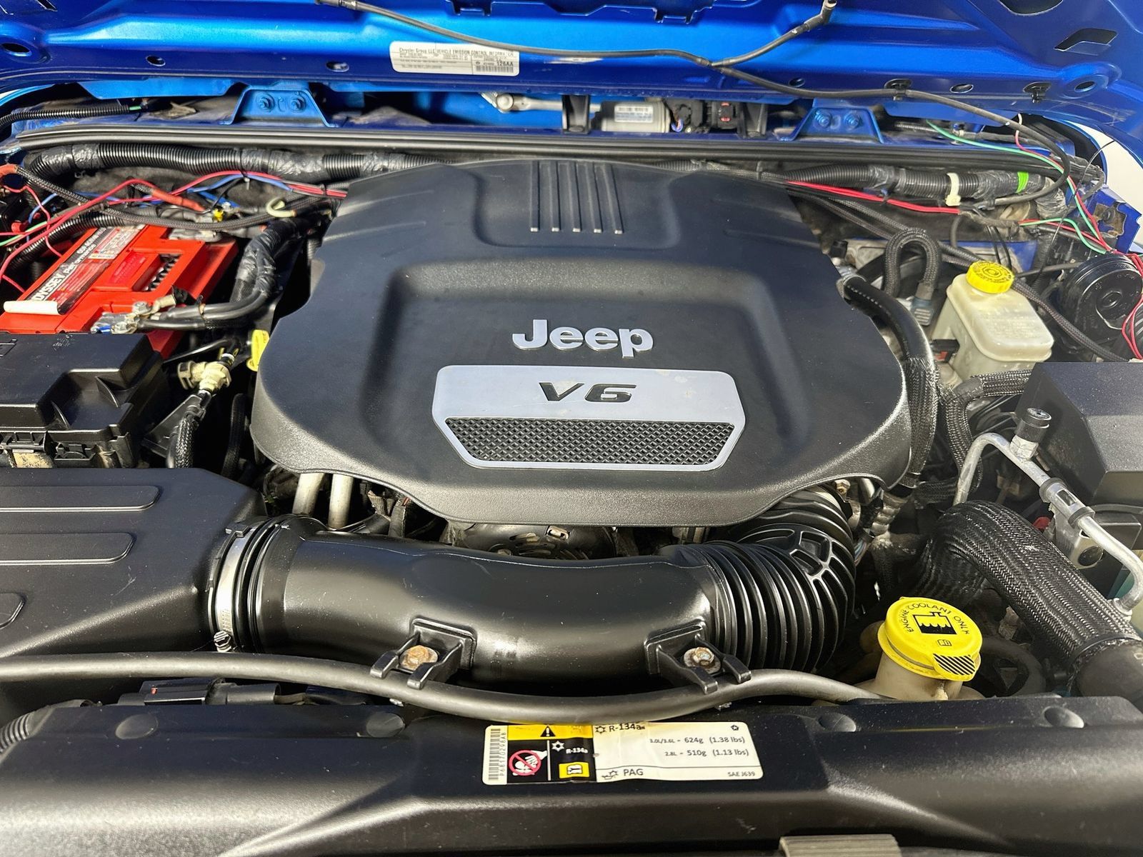 Used 2015 Jeep Wrangler Unlimited Sport AWD/4WD image 26