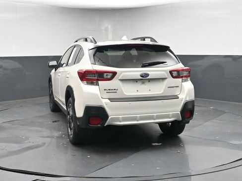 Used 2022 Subaru Crosstrek 2.5i Limited w/ Moonroof Package 2 image 4