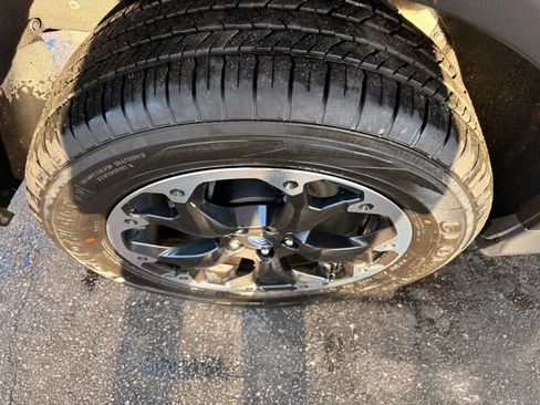 Used 2023 Subaru Crosstrek 2.0i image 43