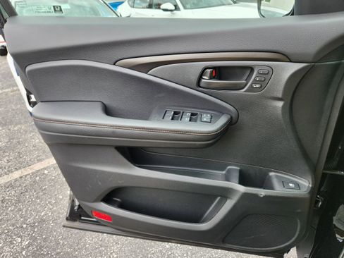 New 2025 Honda Ridgeline TrailSport image 16