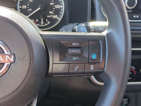 Certified 2024 Nissan Rogue SV image 19