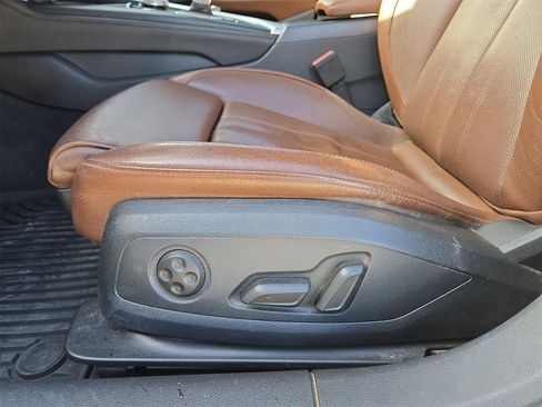 Used 2019 Audi A4 2.0T Premium Plus w/ Premium Plus Package image 17