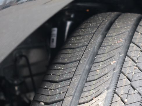 New 2026 Buick Envision Avenir image 17