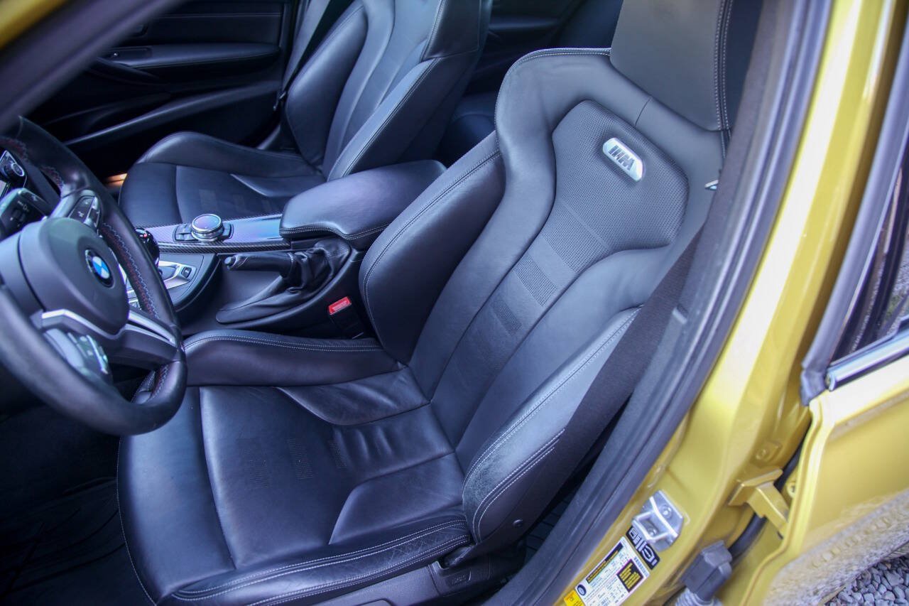 Used 2015 BMW M3 RWD image 34