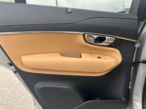 Used 2025 Volvo XC90 B6 Ultra w/ Protection Package image 21