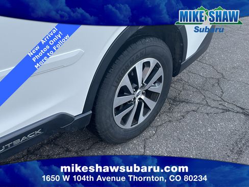 Used 2021 Subaru Outback Premium image 14