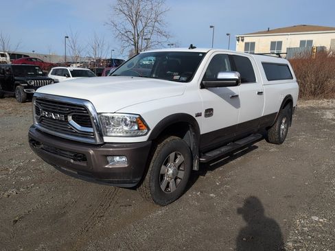Used 2018 RAM 2500 Longhorn image 3