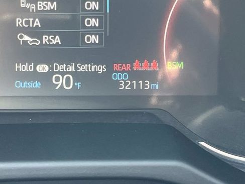 Used 2025 Toyota RAV4 XLE FWD image 42