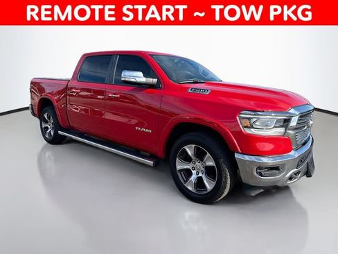 Used 2019 RAM 1500 Laramie AWD/4WD image 3