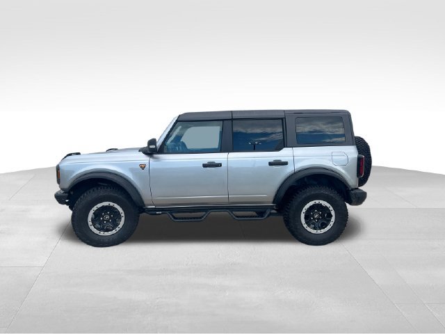 Certified 2023 Ford Bronco Badlands w/ Sasquatch Package AWD/4WD image 3
