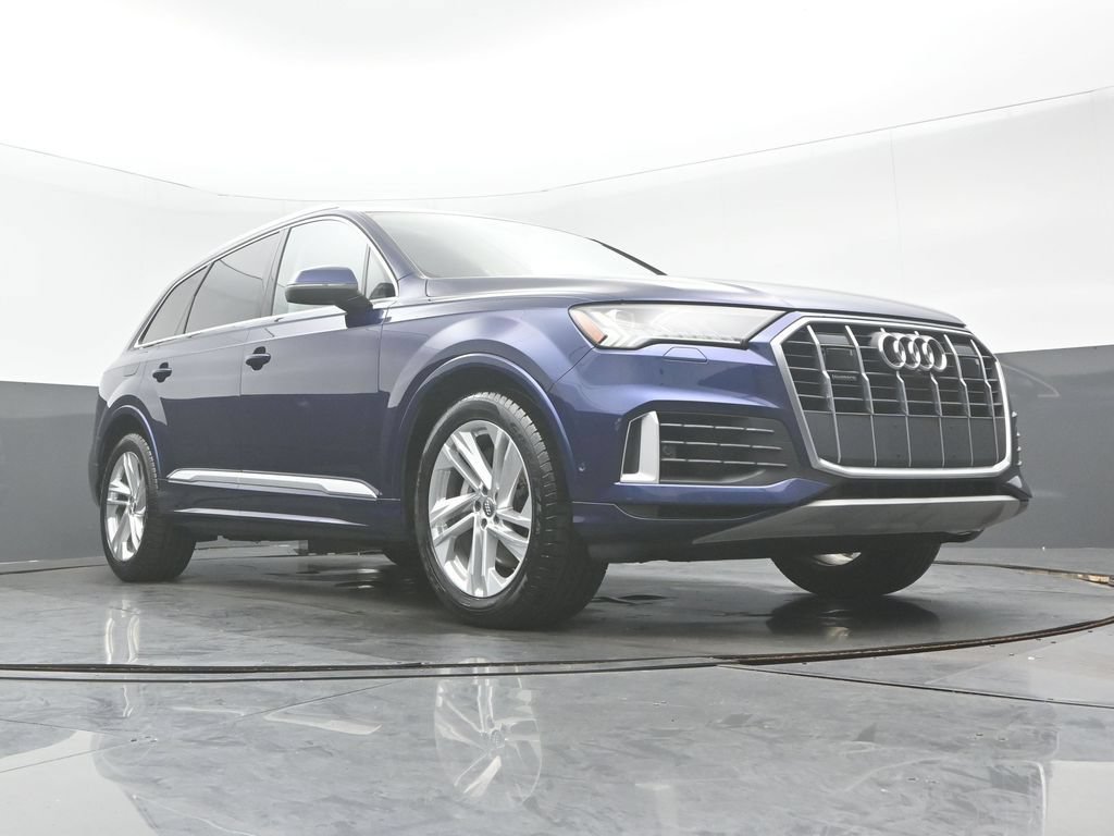 Used 2020 Audi Q7 3.0T Prestige w/ Prestige Package AWD/4WD image 30