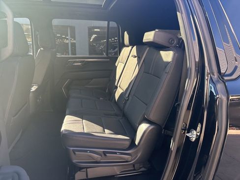 Used 2025 Chevrolet Suburban RST w/ Sun And Tow Package image 14