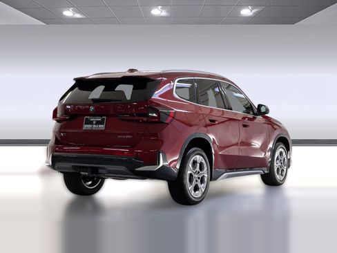 Used 2026 BMW X1 xDrive28i w/ Technology Package AWD/4WD image 9
