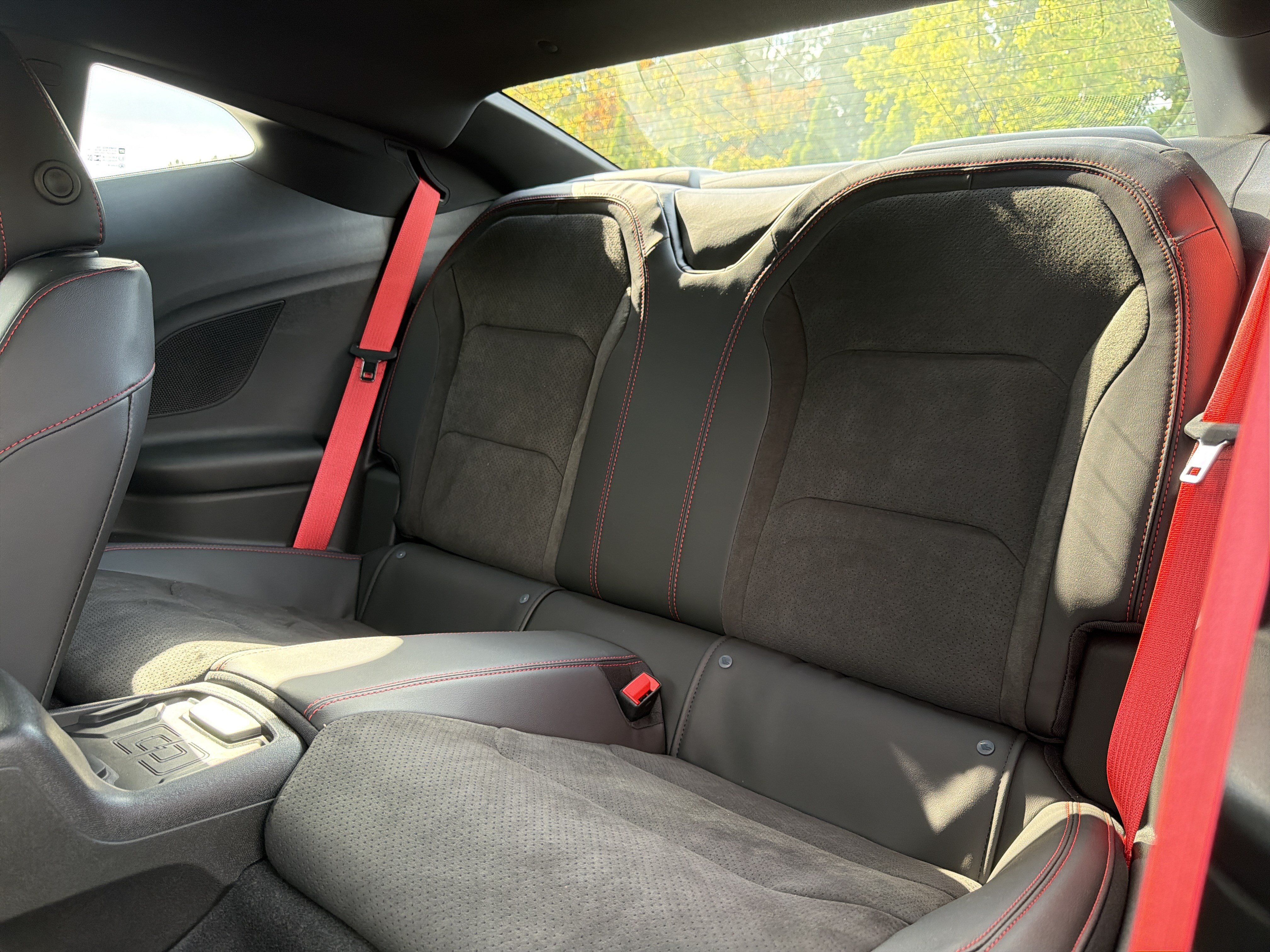Used 2024 Chevrolet Camaro ZL1 RWD image 8