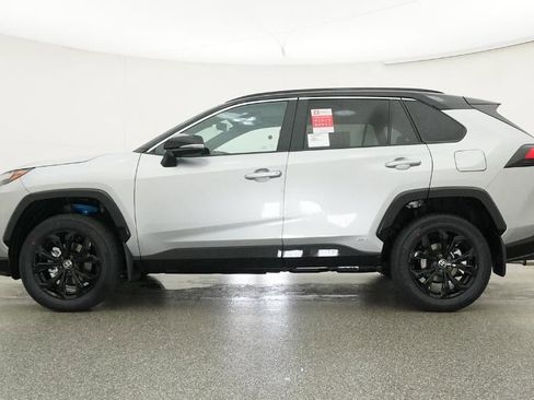 New 2025 Toyota RAV4 XSE image 19