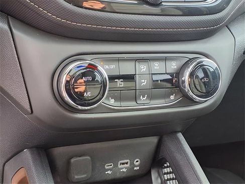 Certified 2023 Chevrolet TrailBlazer ACTIV w/ Sun and Liftgate Package image 9