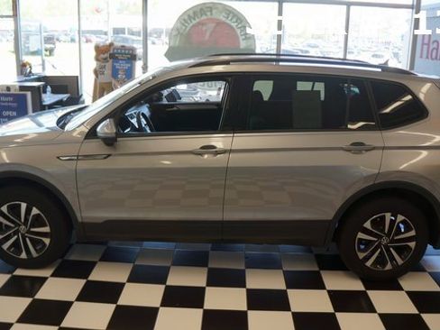 Certified 2024 Volkswagen Tiguan S image 4