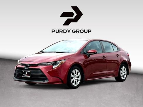 Used 2023 Toyota Corolla LE FWD image 4