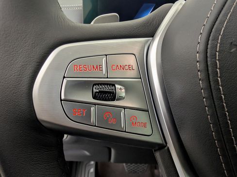 New 2026 BMW X7 xDrive40i w/ Climate Comfort Package image 13