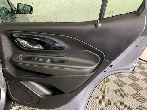 Used 2024 GMC Terrain AT4 w/ Infotainment Package II image 12